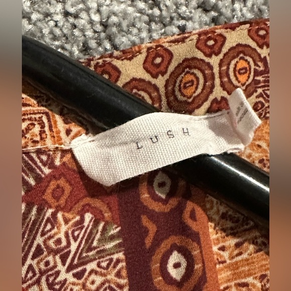 Lush Boho Style Blouse - Picture 3 of 6